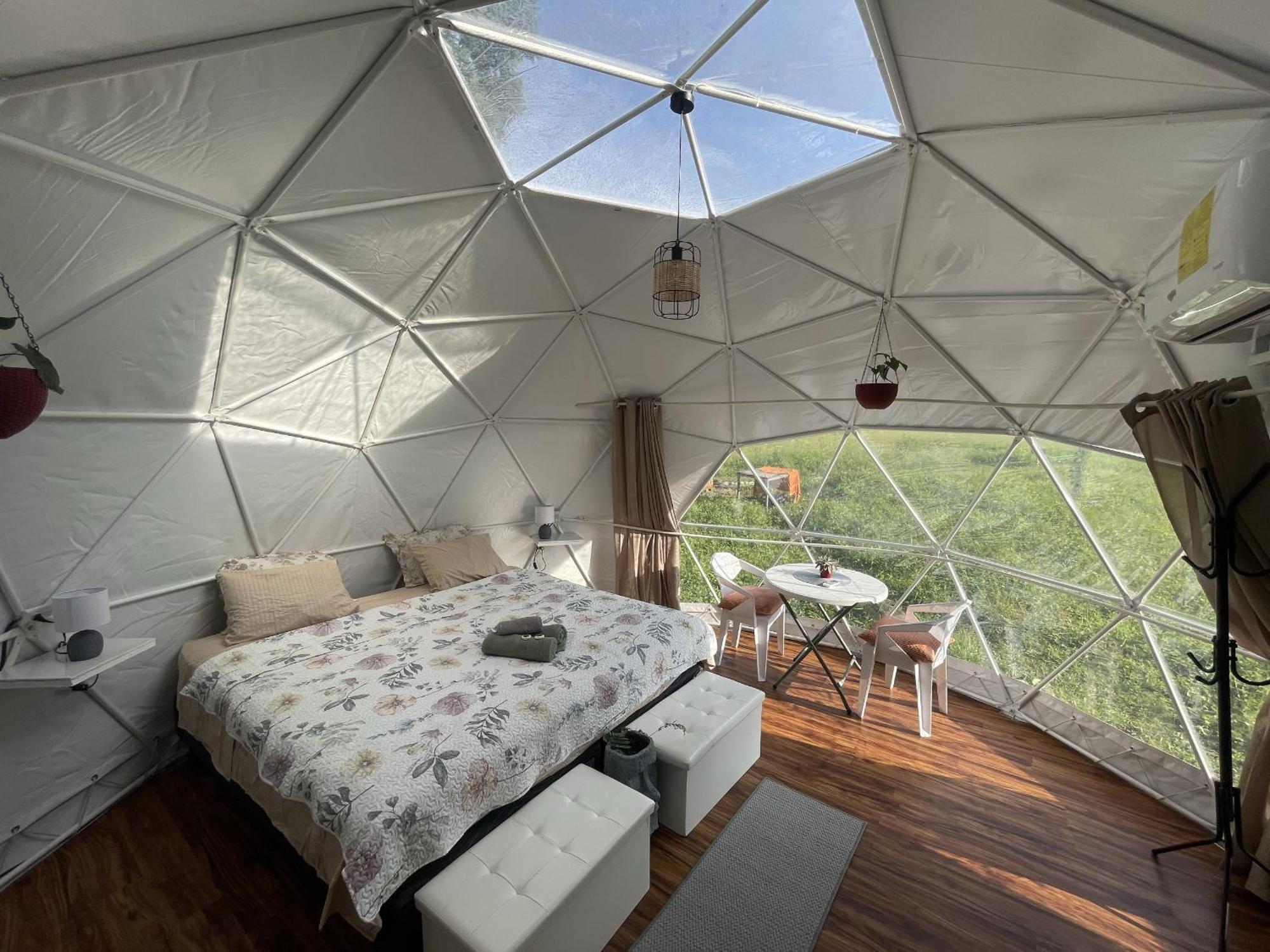 La Comarca River Glamping Dome Near Manuel Antonio Exterior photo